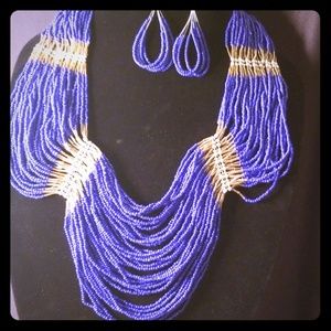 🦋BEAUTIFUL Neckline and earring‎ set